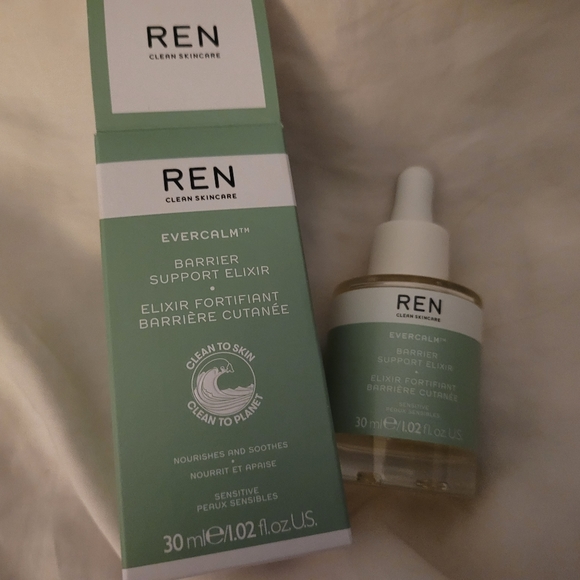 REN Clean Skincare Evercalm Barrier Support Elixir 30ml - Picture 7 of 8